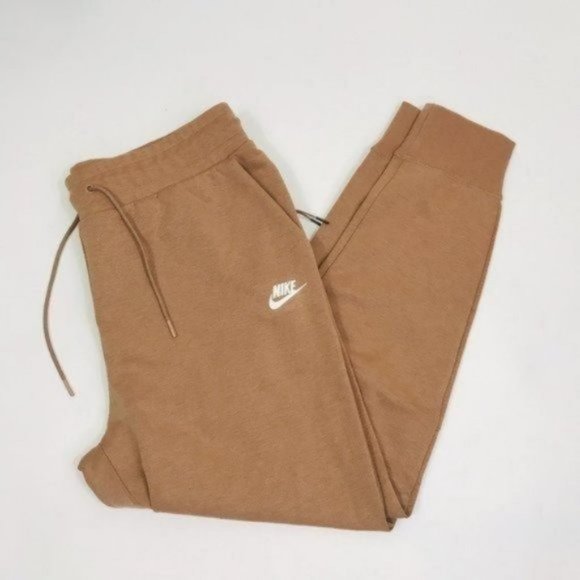Nike Women’s Tech Fleece Jogger Sweatpants - Picture 3 of 8